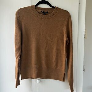 Banana Republic sweater in carmel size small. New with tags